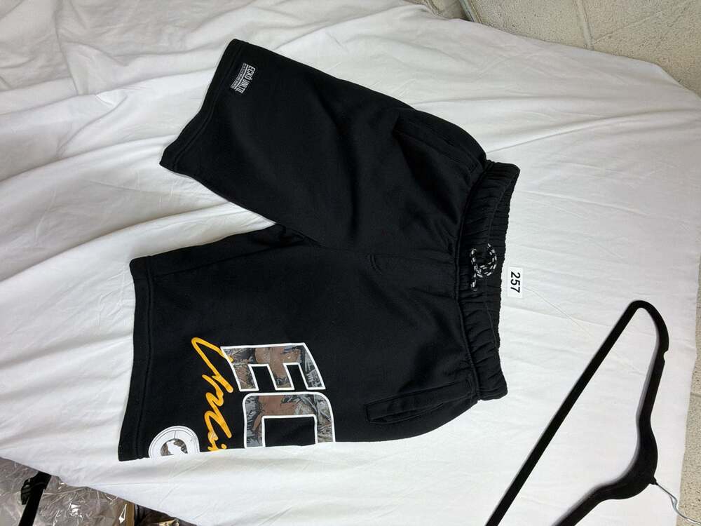 Ecko Unltd Black Graphic Camo Sweatshorts Size L